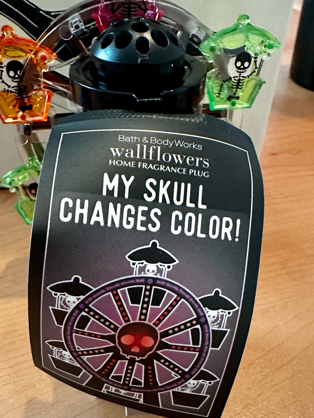 Neon Spooky Ferris Wheel Color Changing Nightlight Wallflowers Plug - Picture 3 of 4